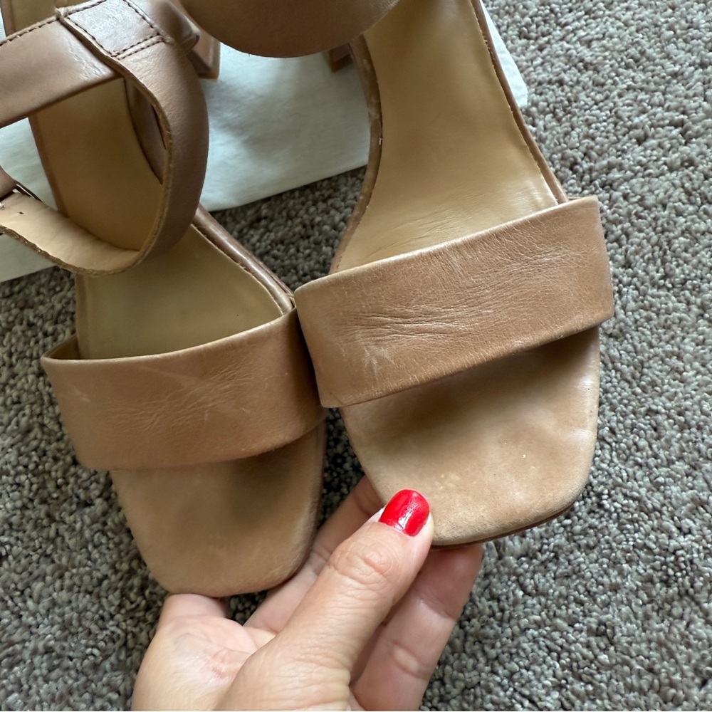 Nisolo Stella Go-To Almond Leather Block Heels Size 7.5 - Picture 3 of 9